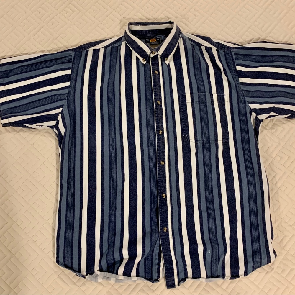 90s Button-Up Shirt